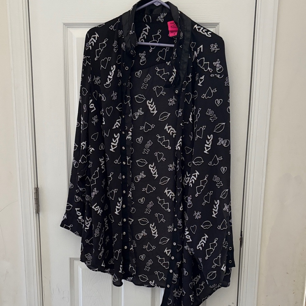Torrid x Betsy Johnson Georgette Blouse